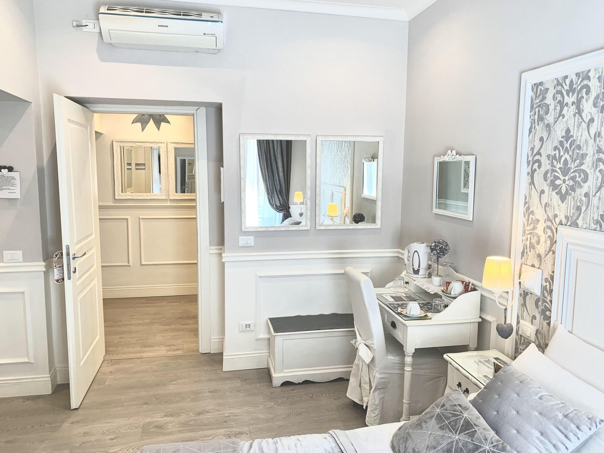 ชาร์ม แอนด์ ชิค Bed & Breakfast โรม ภายนอก รูปภาพ